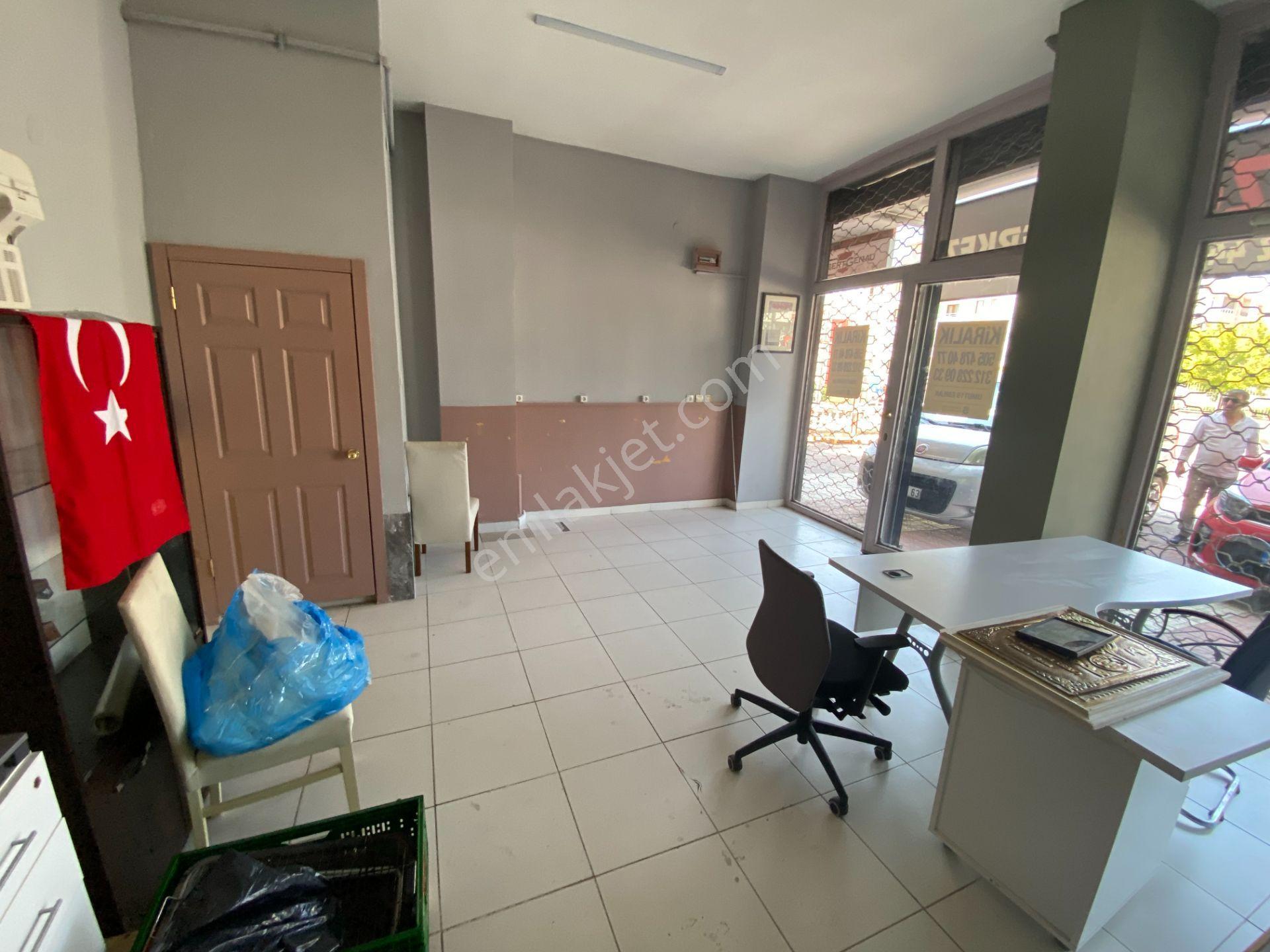 Elvan Mah. 1544 Caddesi Üzerinde 30 M2 Giriş 35 M2 Depolu Satılık Dükkan - Görsel 23