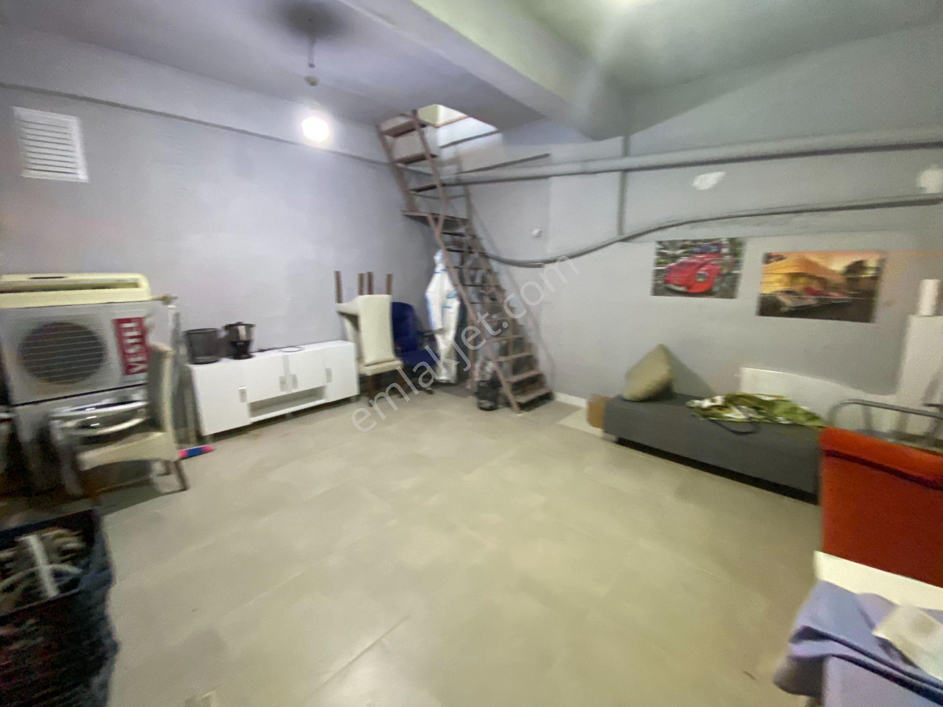 Elvan Mah. 1544 Caddesi Üzerinde 30 M2 Giriş 35 M2 Depolu Satılık Dükkan - Görsel 9