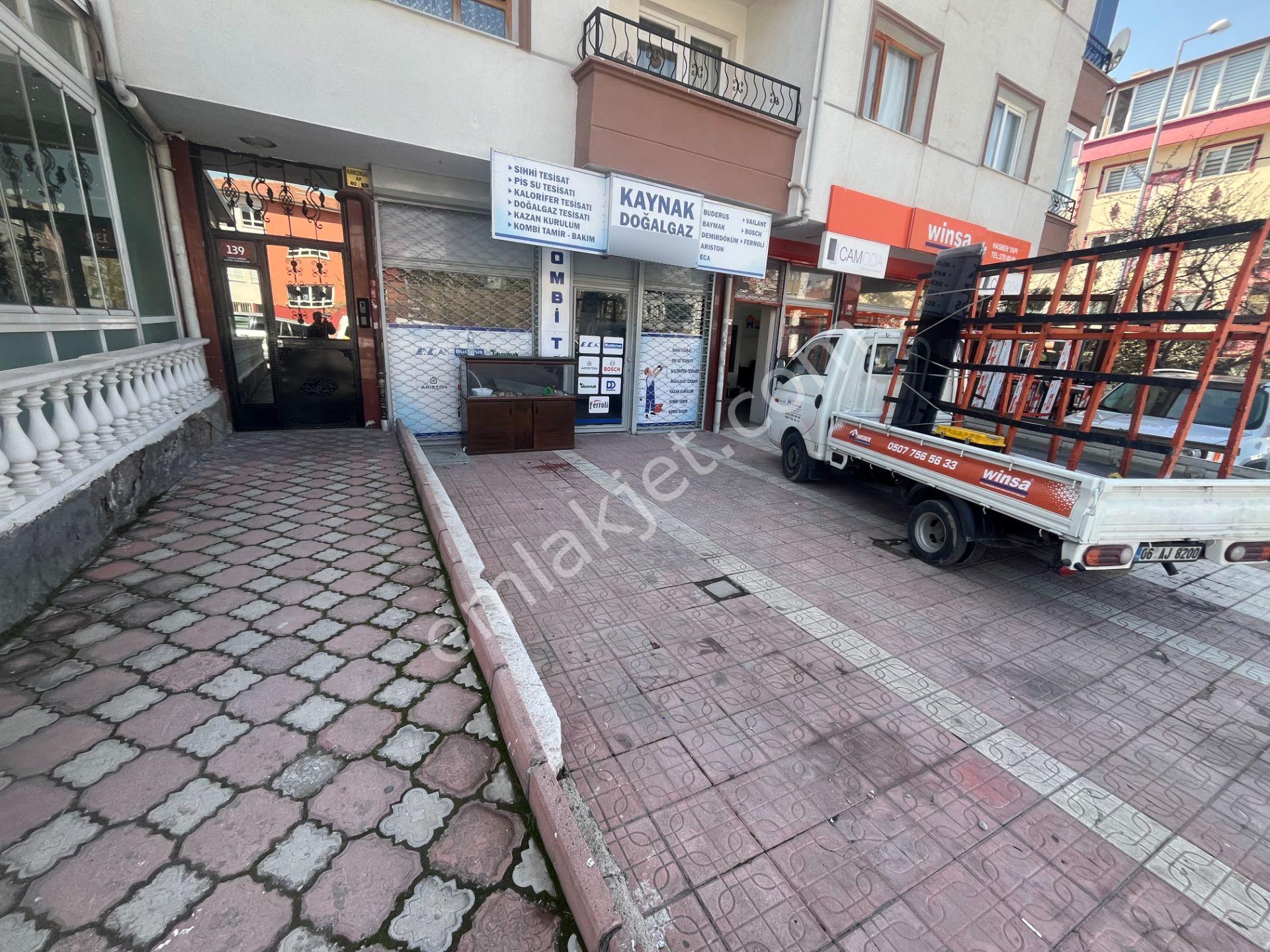 Elvan Mah. 1544 Caddesi Üzerinde 30 M2 Giriş 35 M2 Depolu Satılık Dükkan - Görsel 31