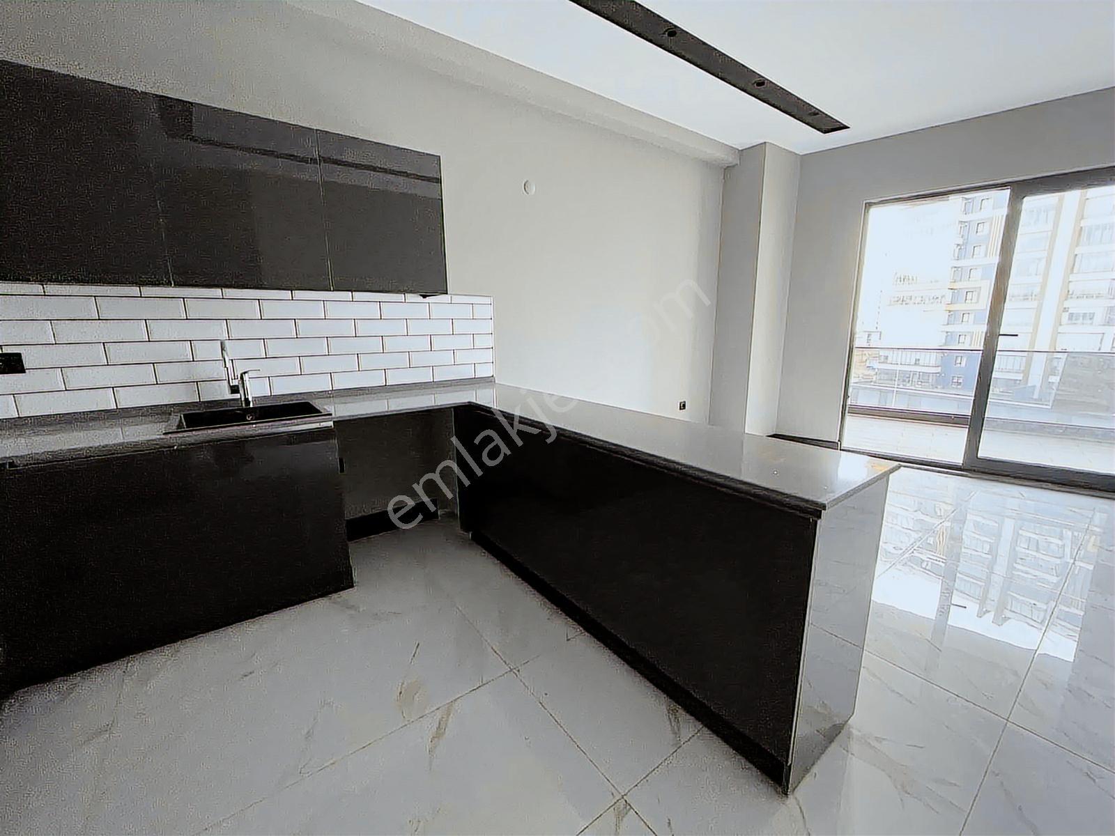 Truva// Onur Gündüzcü'den Bλrλn Ellipse'te Ön Cephe Kiralık Ofis - Görsel 21