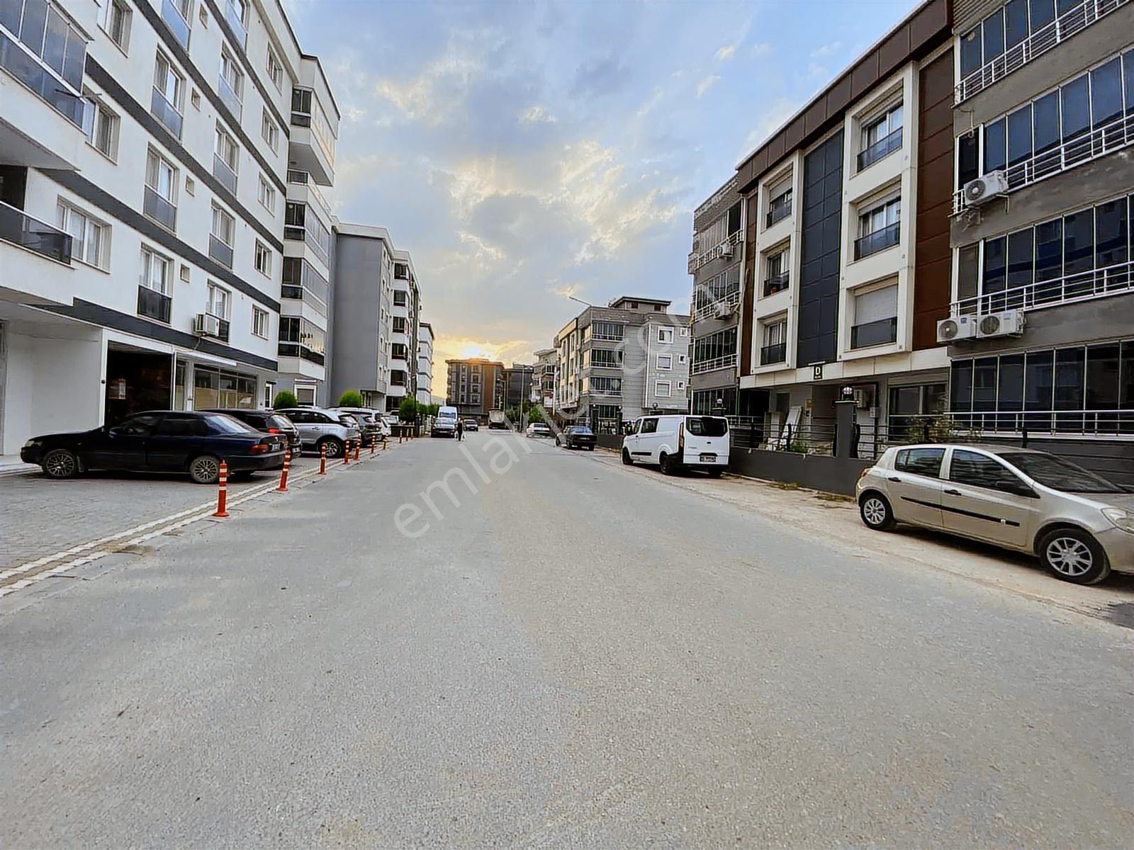 Torbalı Muratbey Mah Süper Konumda Kiralık 2+1 Ara Kat Daire - Görsel 23