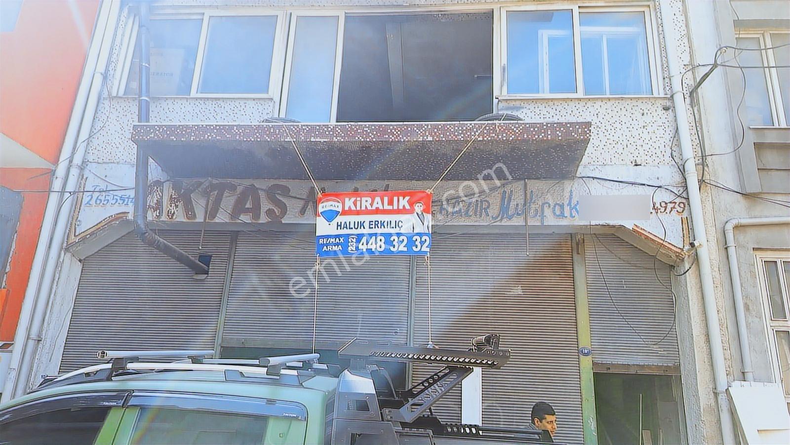 Remax Arma'dan Karabağlar Sanayide 2 Katlı 360 M2 Kiralık İşyeri - Görsel 12
