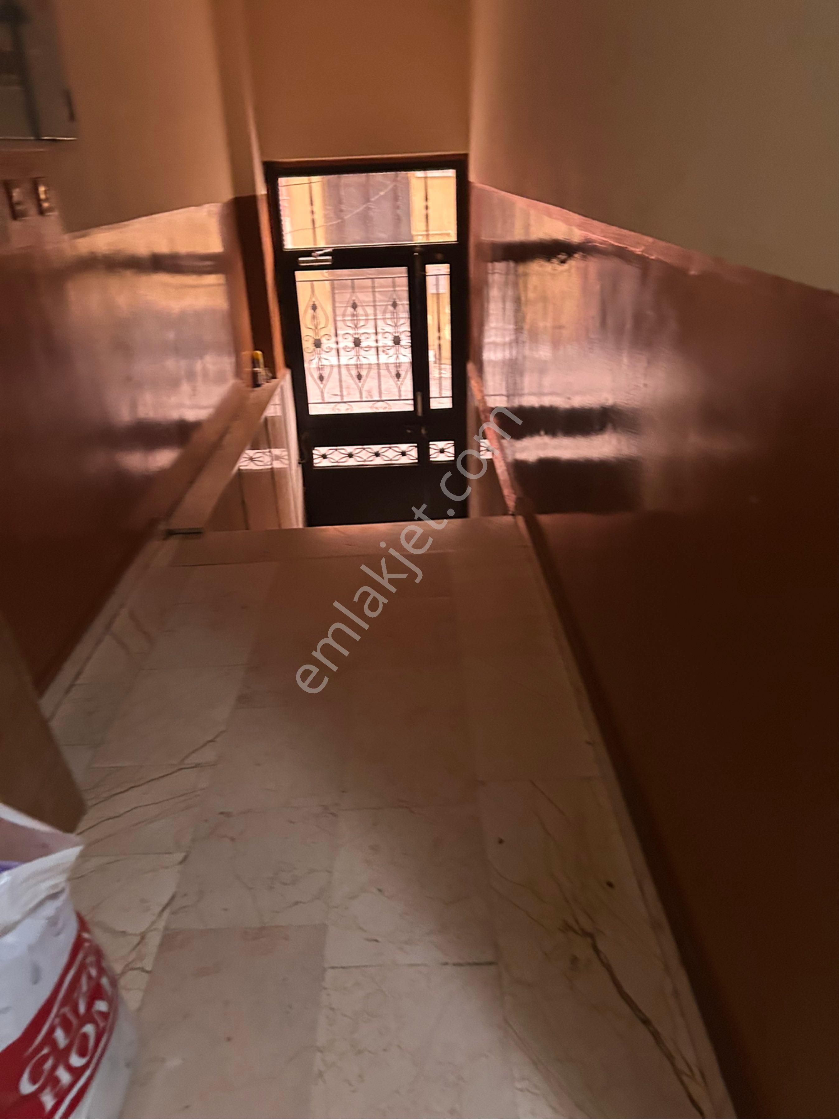 Rt Safir'den Zümrütevler'de Ful Eşyalı Kiralık 3+1 Daire - Görsel 23