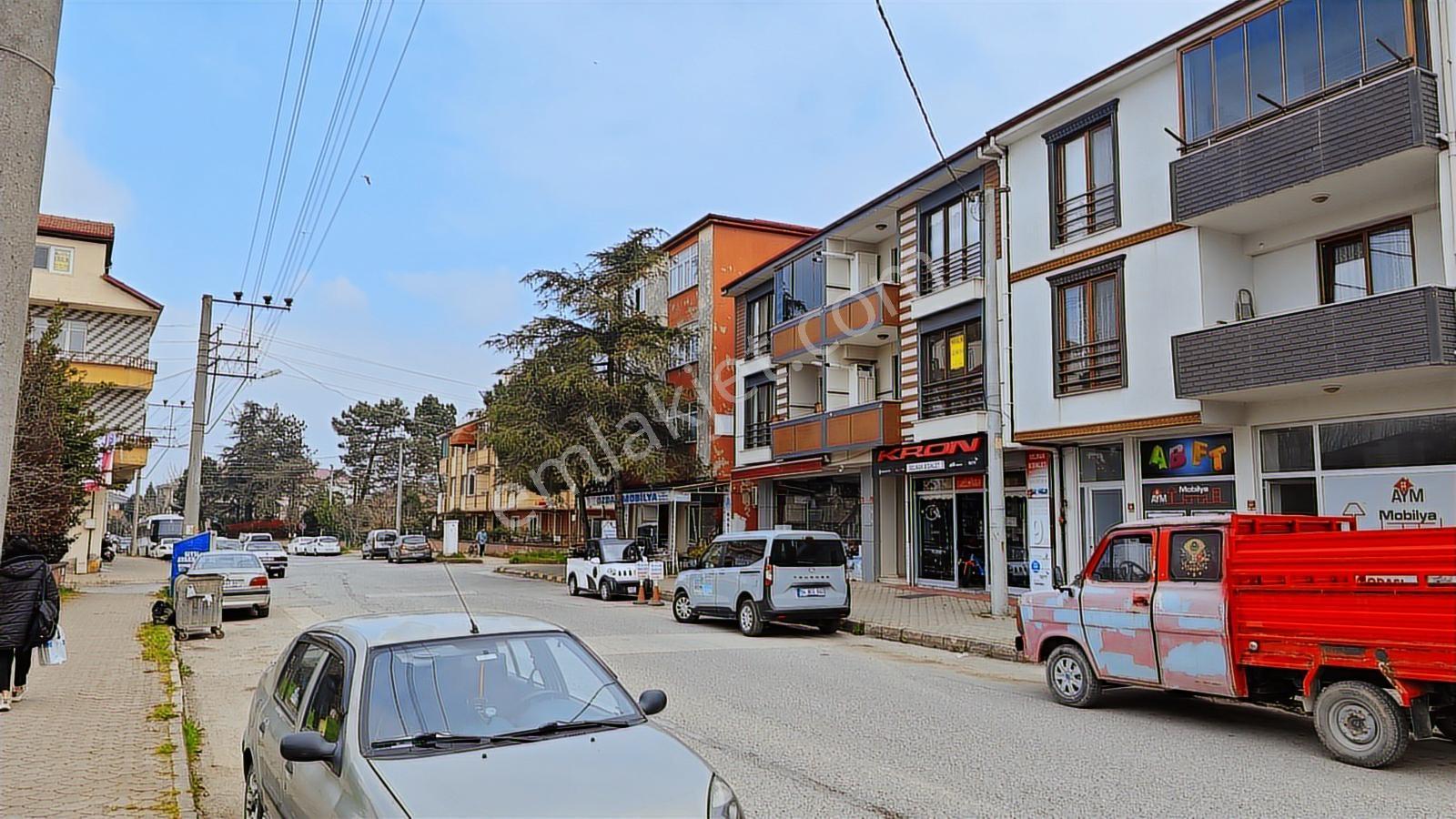 Yeni Cami Akyazı Merkez'de Kiralık Ara Kat 2 + 1 Net 84 M2 - Görsel 6