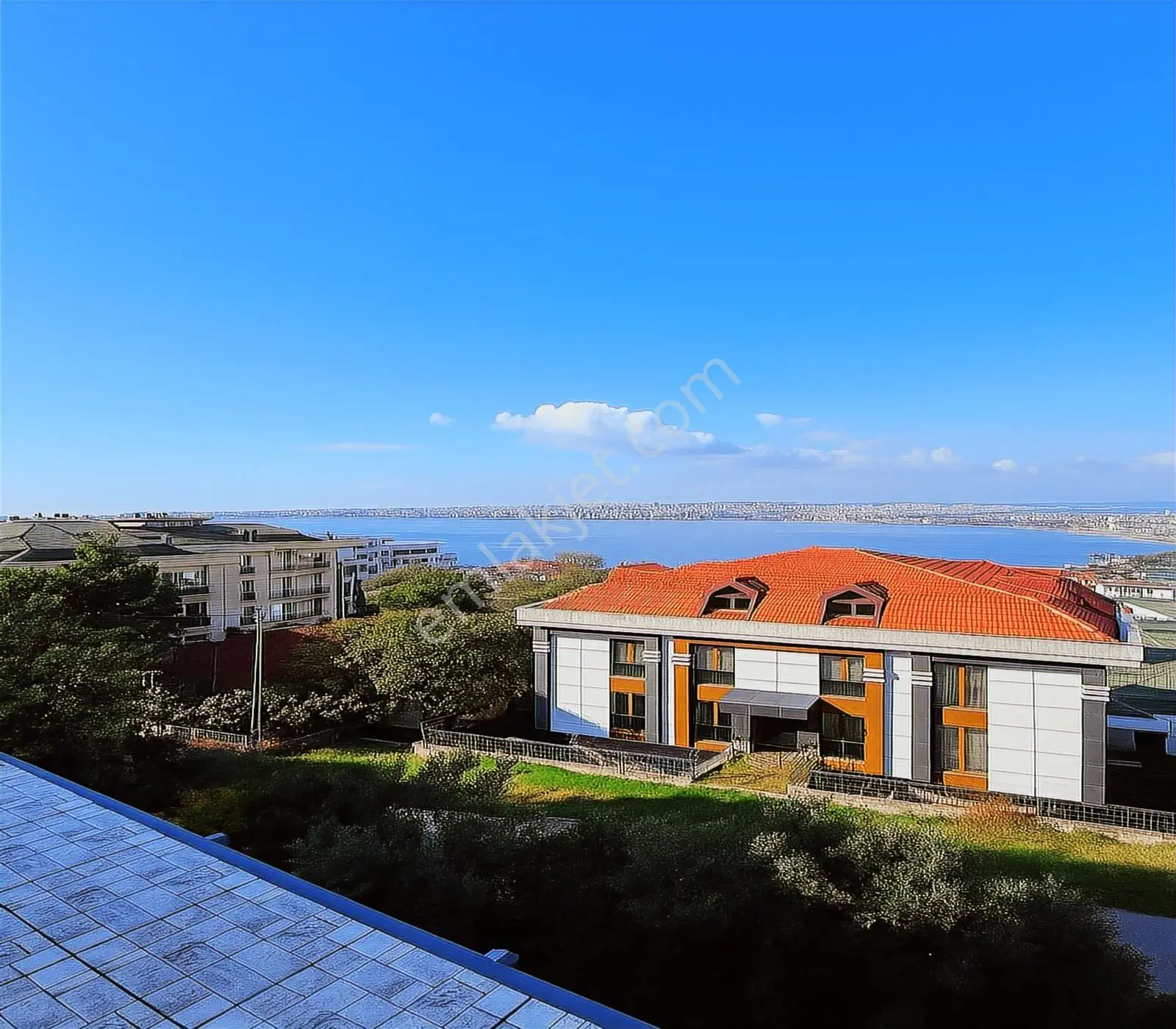 Lıve İnşaat'dan Deniz Havası Alabileceğiniz Huzurlu Bir Yaşam - Görsel 2