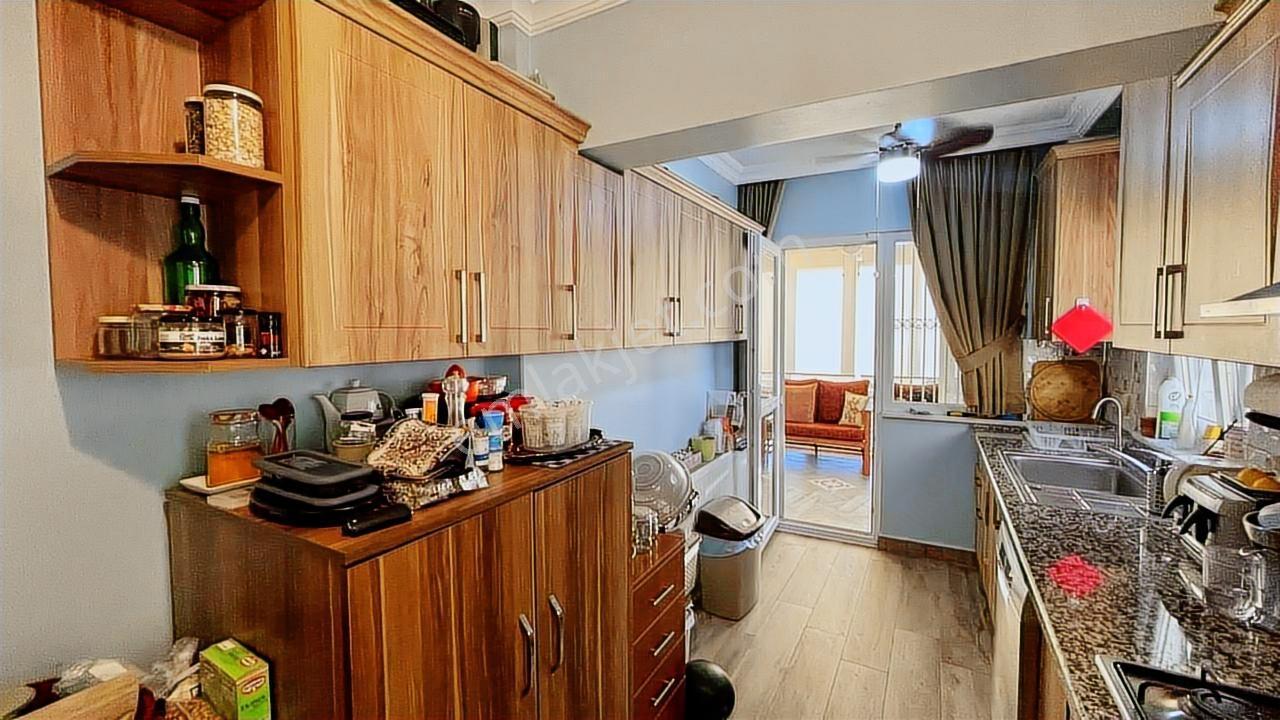 Büyükçekmece De 4+2 Satılık Villa Denize Sıfır Asansörlü - Görsel 9