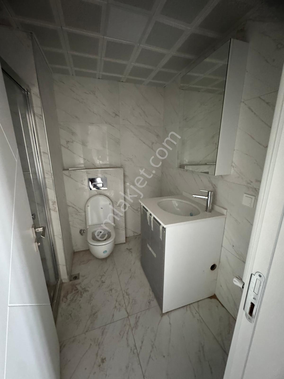 Tuğra'dan Kervancı Koru 4 Te Satılık 1+1 Havuzlu Site İçi Daire - Görsel 31