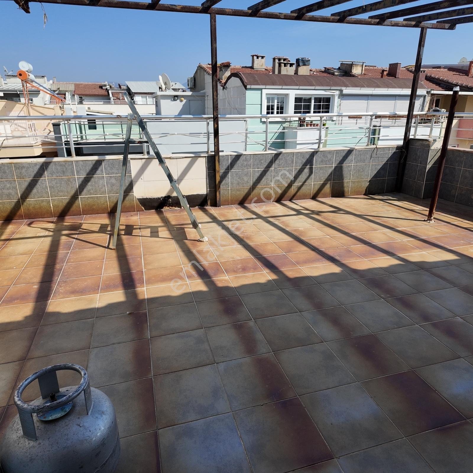 Atatürk Önü Açık Ve Bakımlı 238 M2 5+1 Dubleks Daire - Görsel 21