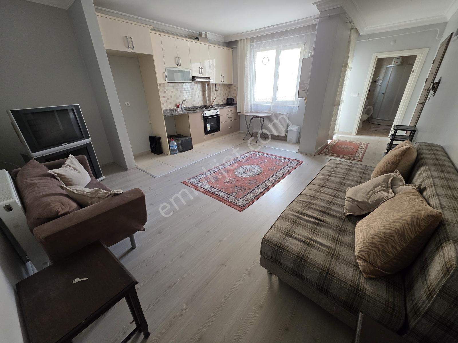 Mefe Yapı'dan Değirmenaltında Balkonlu Büyük 1+1 Daire