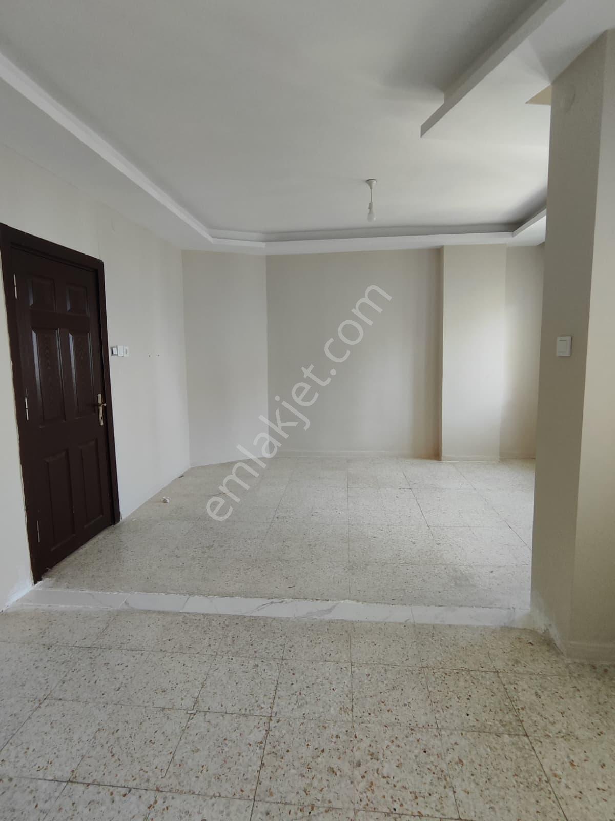 Thor'dan Kiralık Mezitli Davultepe'de 3+1 Havuzlu Geniş Daire - Görsel 9