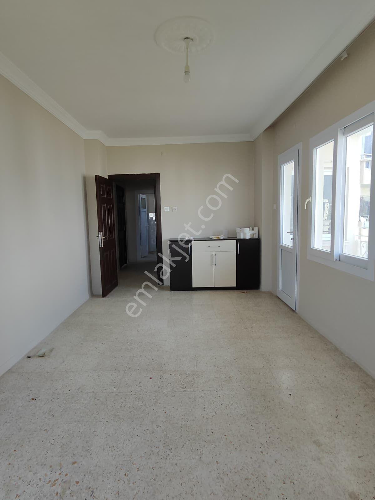 Thor'dan Kiralık Mezitli Davultepe'de 3+1 Havuzlu Geniş Daire - Görsel 34