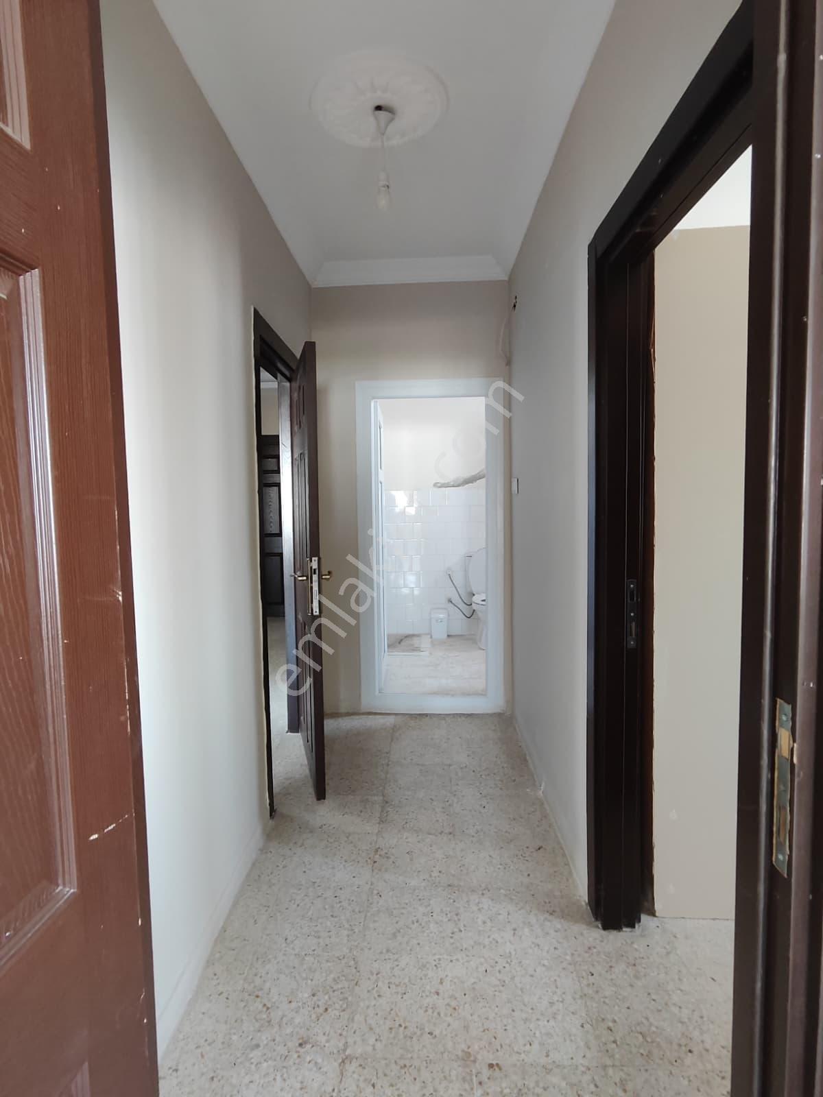 Thor'dan Kiralık Mezitli Davultepe'de 3+1 Havuzlu Geniş Daire - Görsel 8