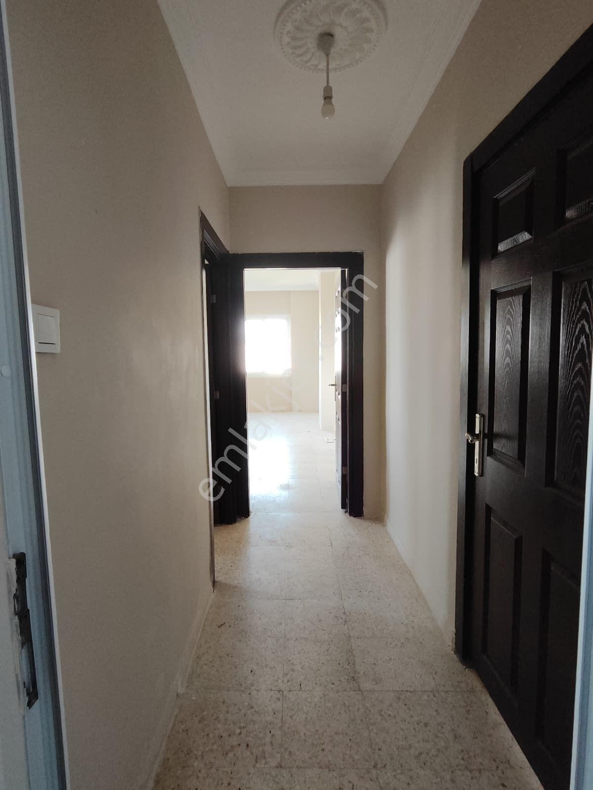 Thor'dan Kiralık Mezitli Davultepe'de 3+1 Havuzlu Geniş Daire - Görsel 32