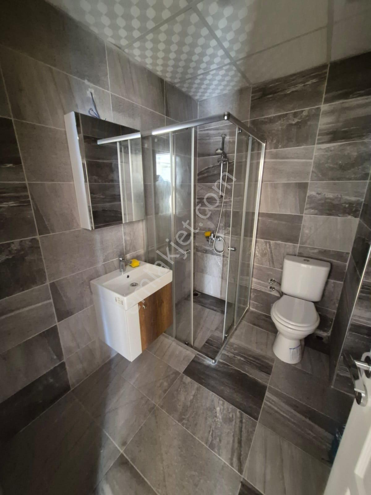 Delux'den Cumhuriyet Mah.'de Yeni Emniyete Yakın 1+1 Kiralık - Görsel 15