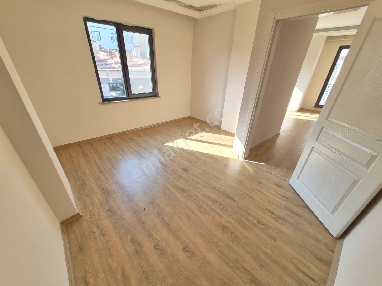 Delux'den Cumhuriyet Mah.'de Yeni Emniyete Yakın 1+1 Kiralık - Görsel 10