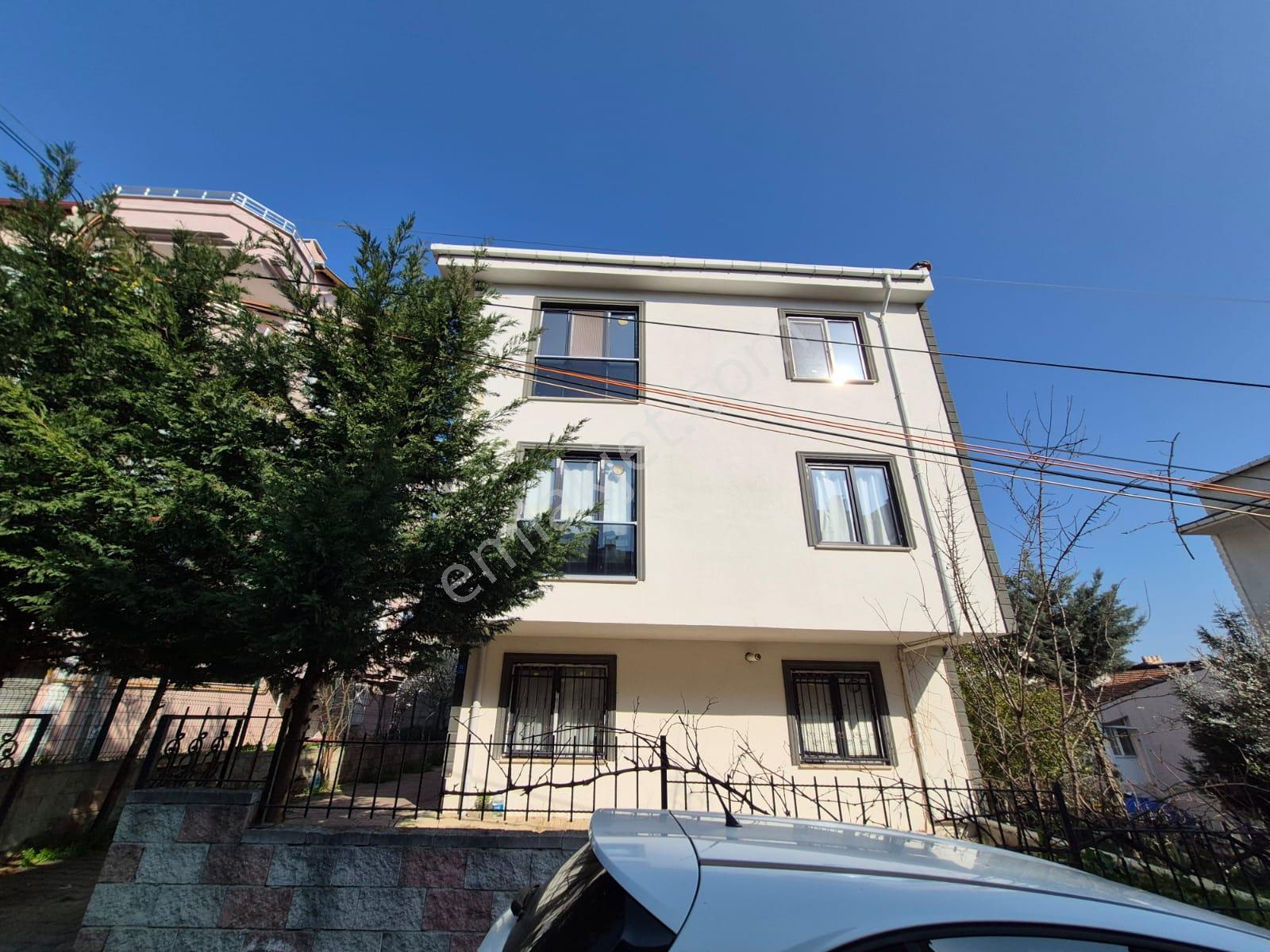 Delux'den Cumhuriyet Mah.'de Yeni Emniyete Yakın 1+1 Kiralık - Görsel 17
