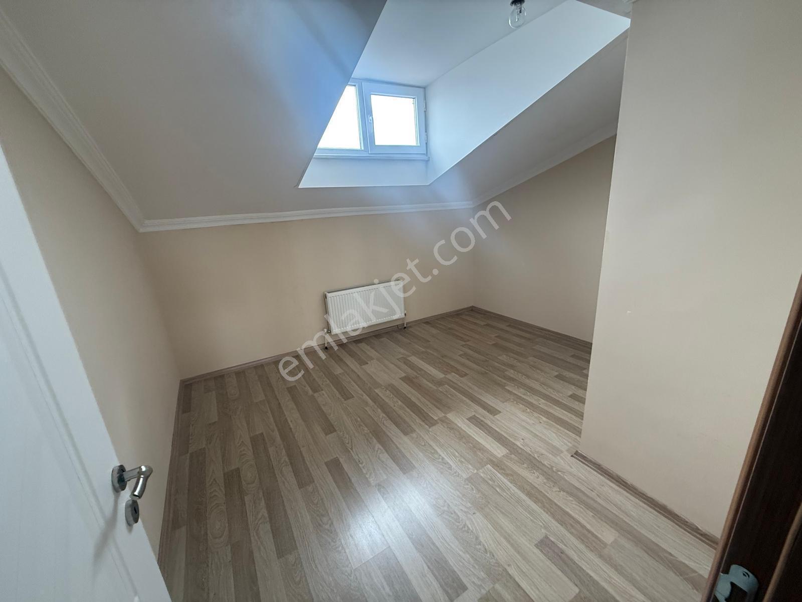 Barış'tan Tepeüstü Merkezde 225 M2 Kocaman Dubleks (otoparklı) - Görsel 17