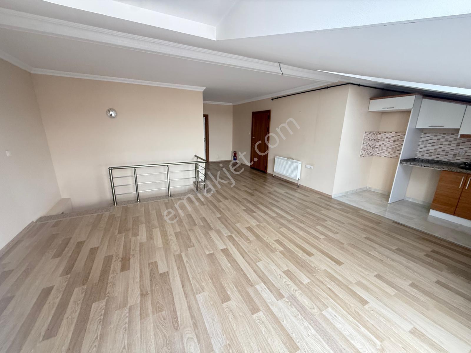 Barış'tan Tepeüstü Merkezde 225 M2 Kocaman Dubleks (otoparklı) - Görsel 6