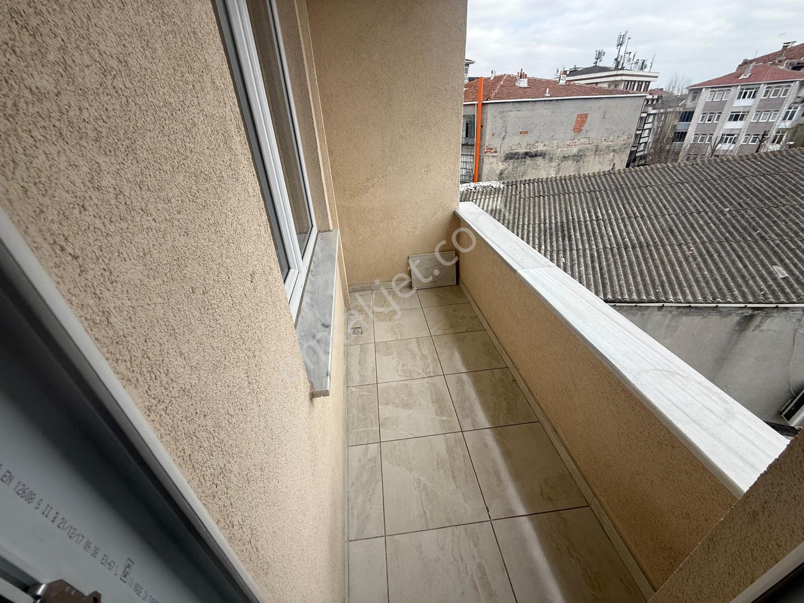 Barış'tan Tepeüstü Merkezde 225 M2 Kocaman Dubleks (otoparklı) - Görsel 25