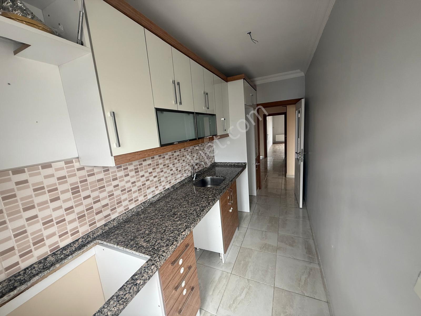 Barış'tan Tepeüstü Merkezde 225 M2 Kocaman Dubleks (otoparklı) - Görsel 12
