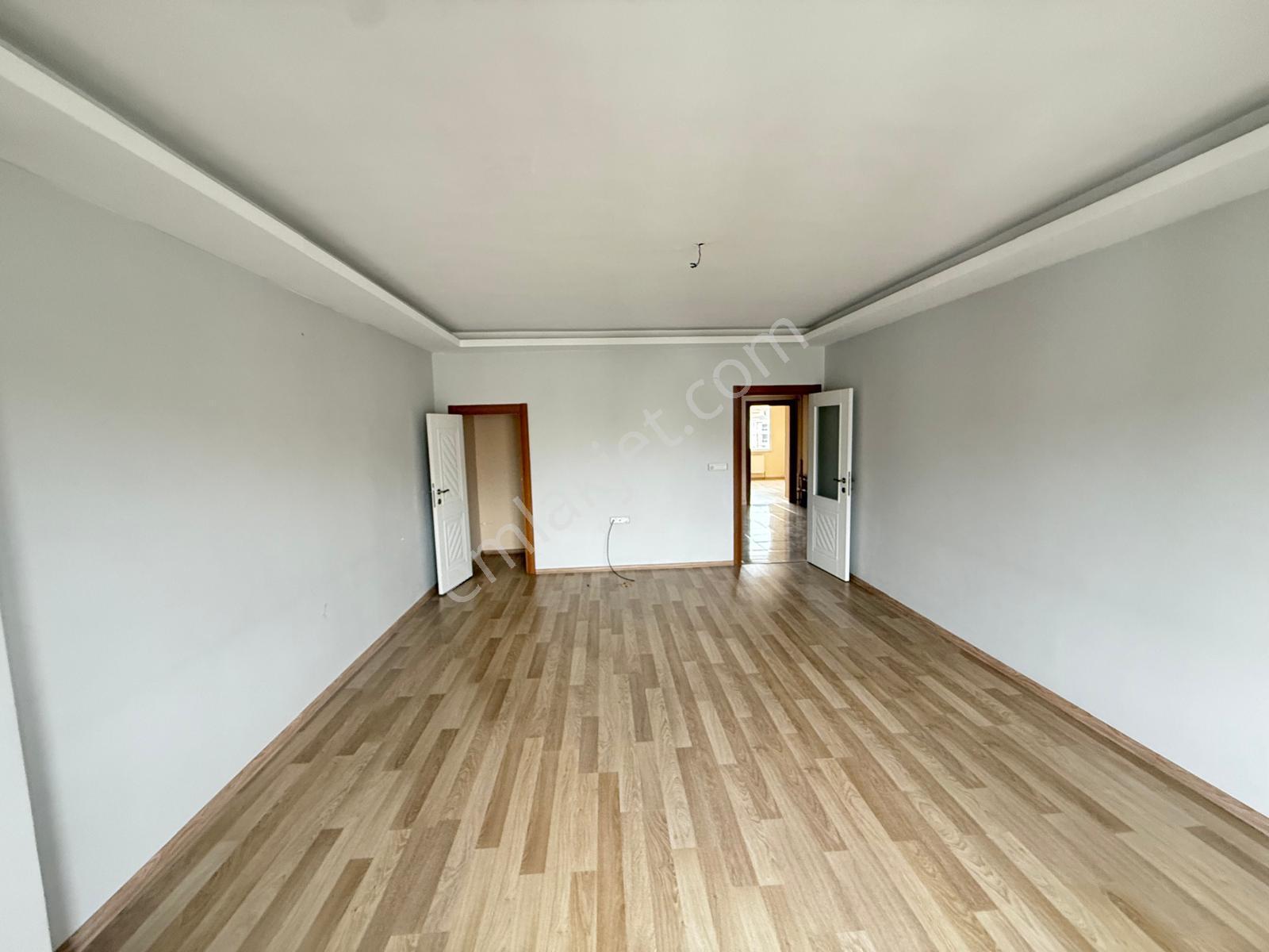 Barış'tan Tepeüstü Merkezde 225 M2 Kocaman Dubleks (otoparklı) - Görsel 10