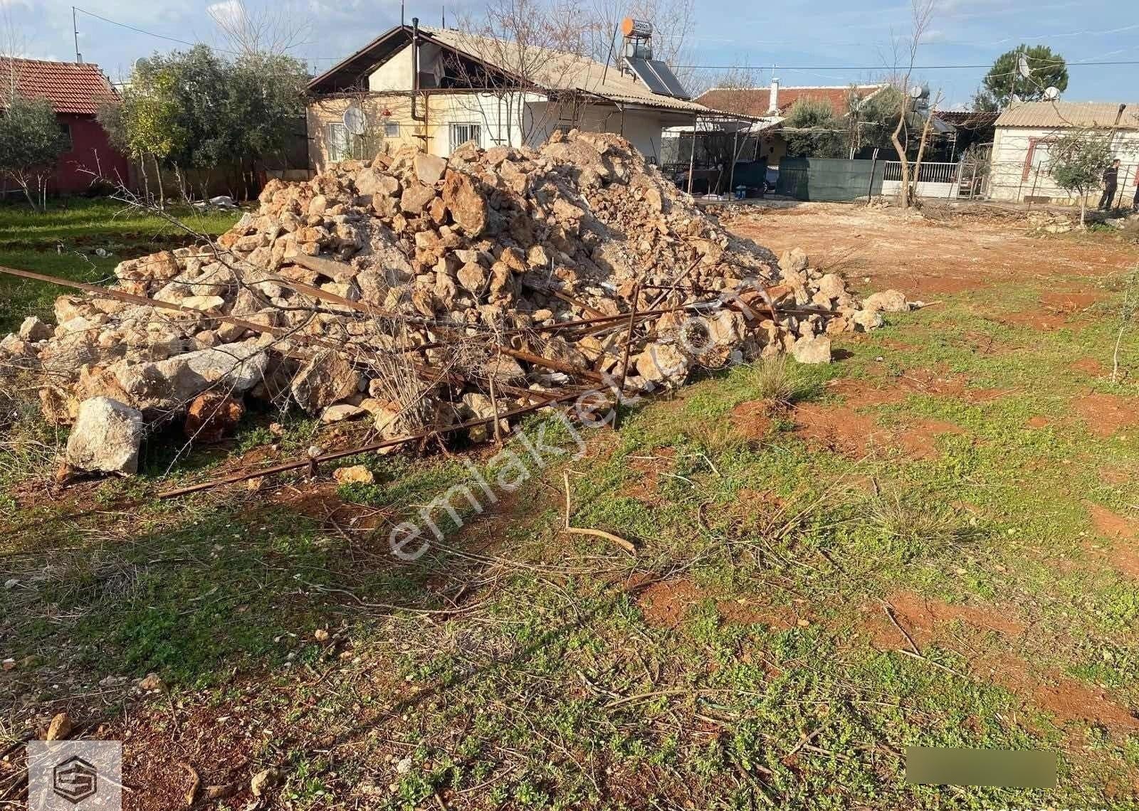 Antalya Aksu Atatürk Mah. Ayrı Tapulu 463m2 Tarla