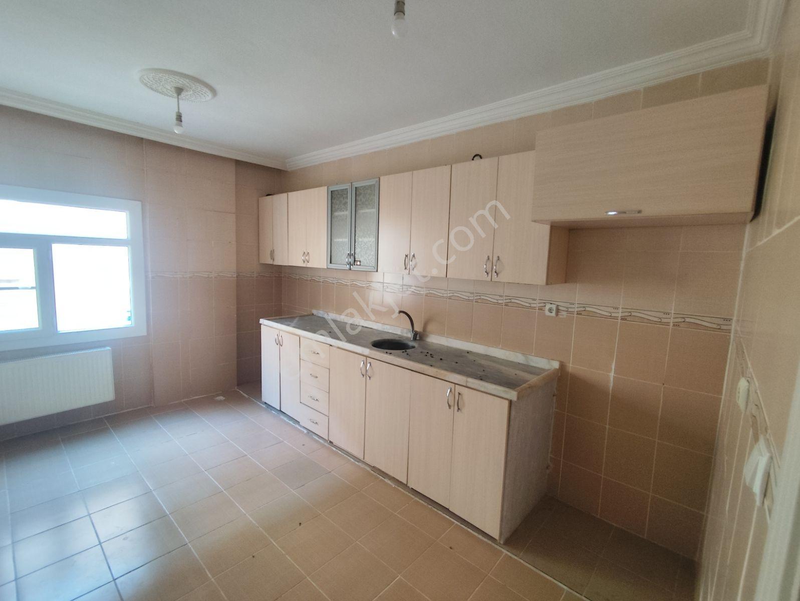 Acar Emlaktan Site İçinde Kiralık 3+1 160m2 Sıfır Lüks Daire - Görsel 17