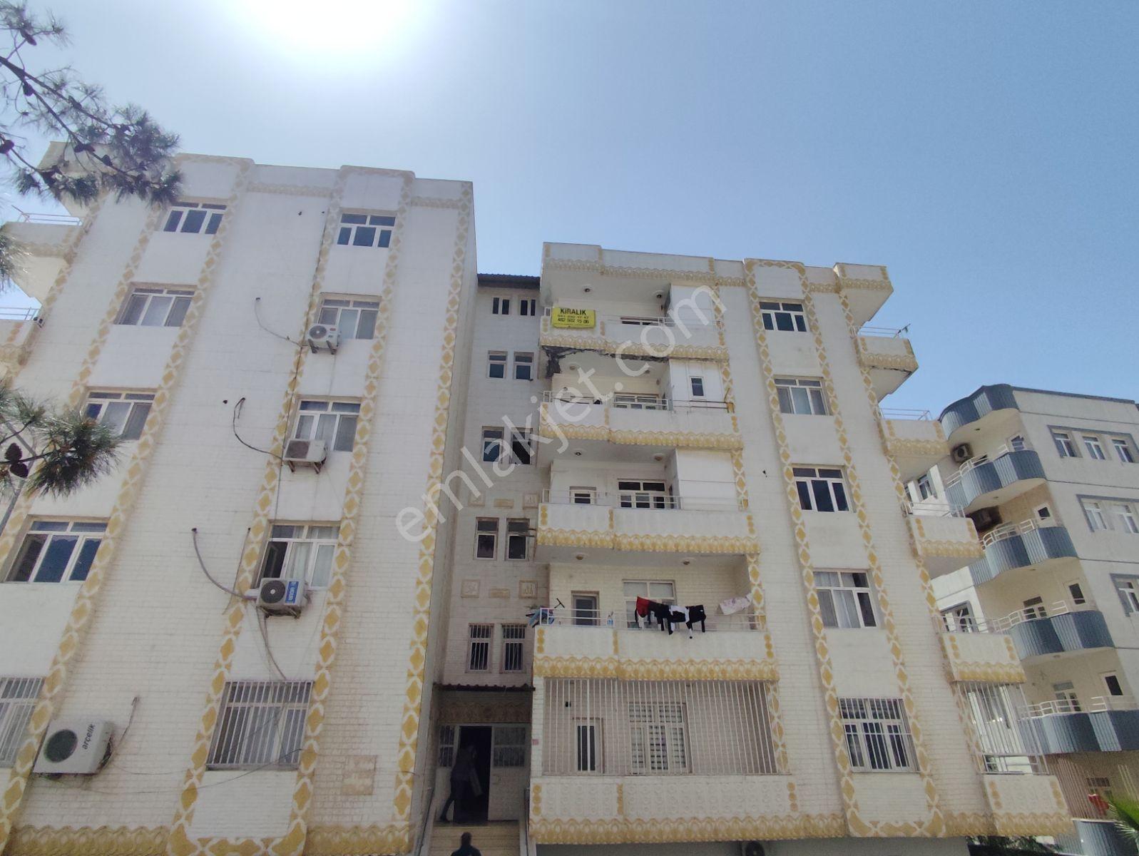 Acar Emlaktan Site İçinde Kiralık 3+1 160m2 Sıfır Lüks Daire - Görsel 2