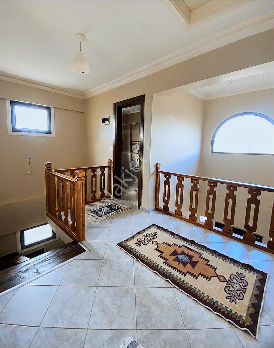 Fırsat Dalaman'da Prestijli Villa + Ticari 477m2 Arsa - Görsel 8