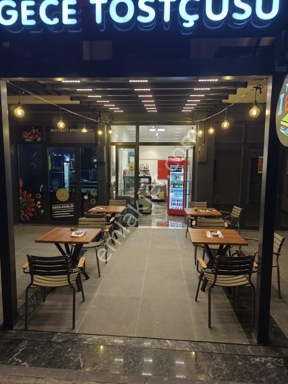 Ataevler Nilüfer Hatun Caddesi Üzerinde Kiralık Dükkan