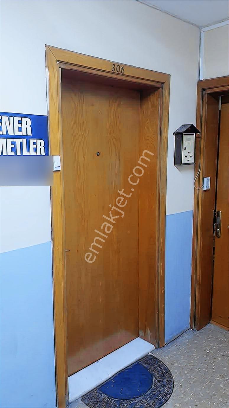 Karşıyaka Çarşı'da Eşyalı Kiralık Ofis - Görsel 21