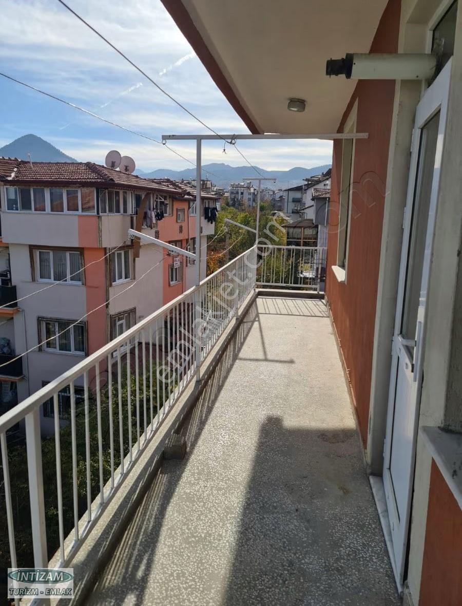 Isparta Merkez Zafer Mah. 3+1 Daire - Görsel 3