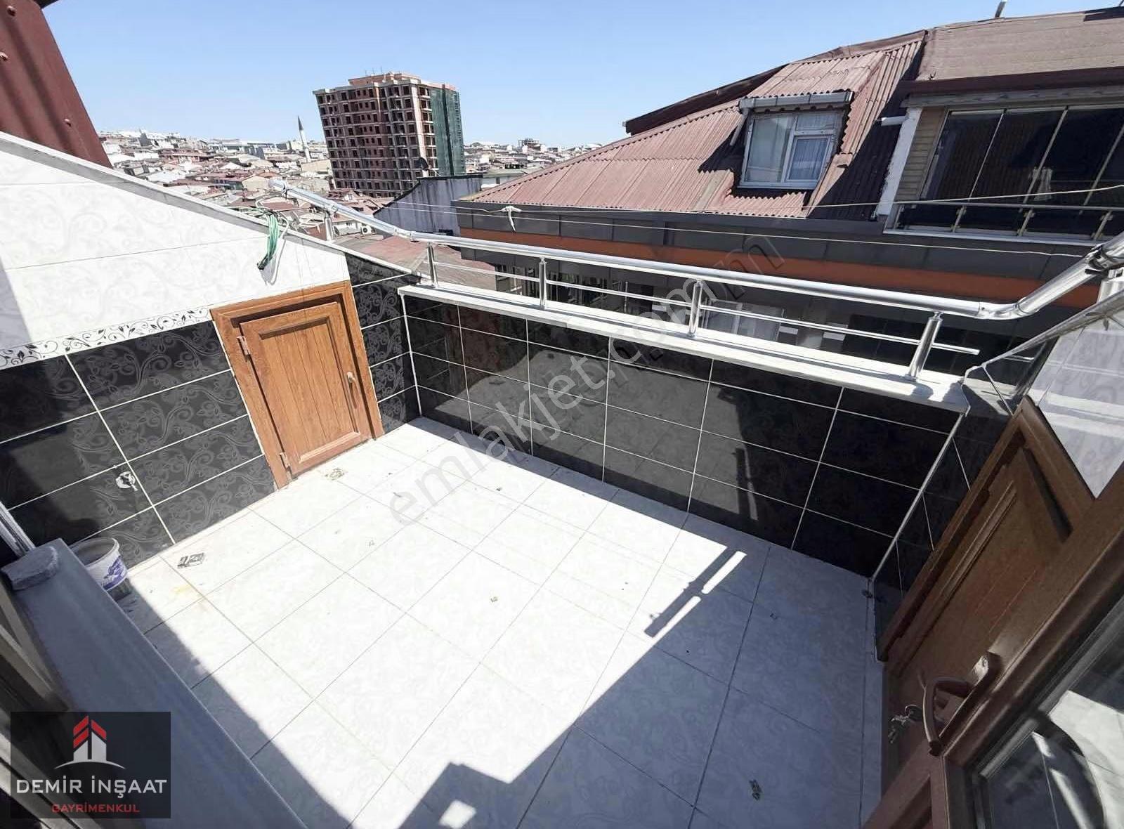 Demir İnşaattan Sultançiftliği Mahallesinde 4+2 Dublex Daire