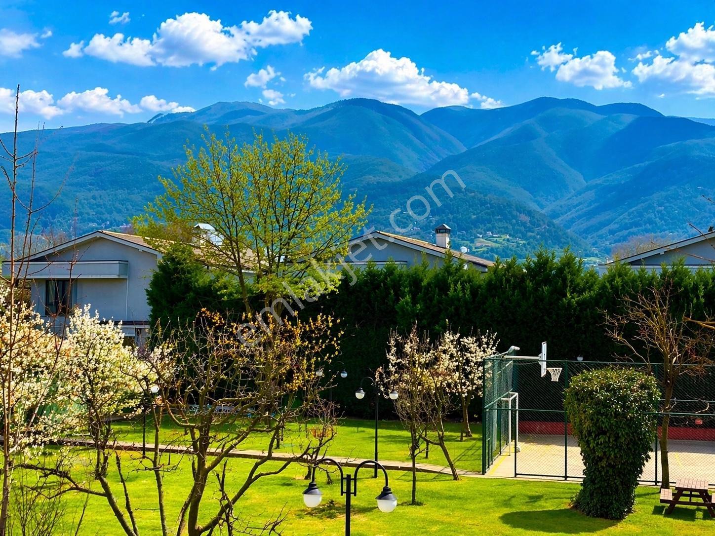 Kartepe'de Doğa İçinde Kapalı Sitede Geniş Bahçeli 5+1 Villa - Görsel 17