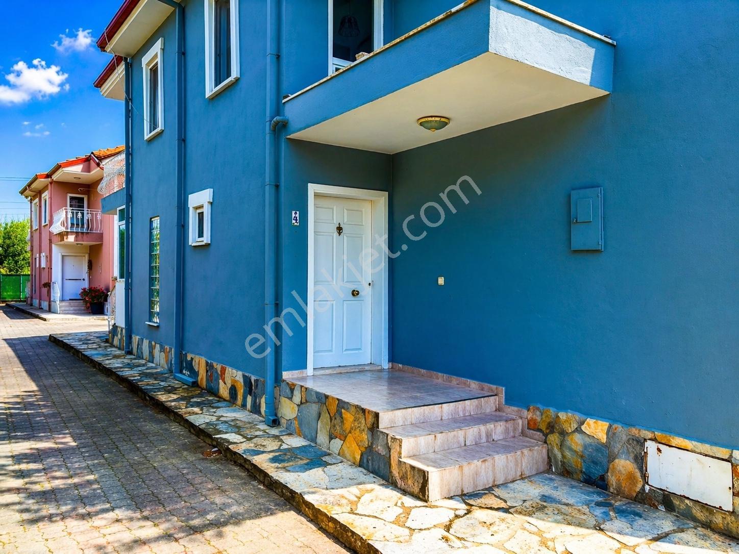 Kartepe'de Doğa İçinde Kapalı Sitede Geniş Bahçeli 5+1 Villa - Görsel 21