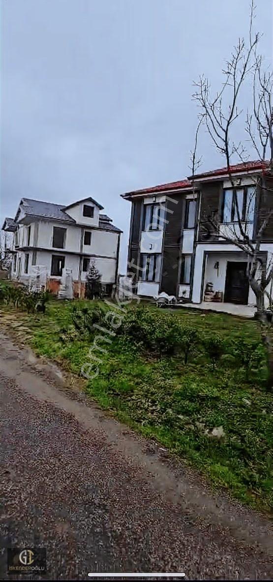 5 Donum Villalik Asfalt Kenari Arsa Hemde Bu Fiyata