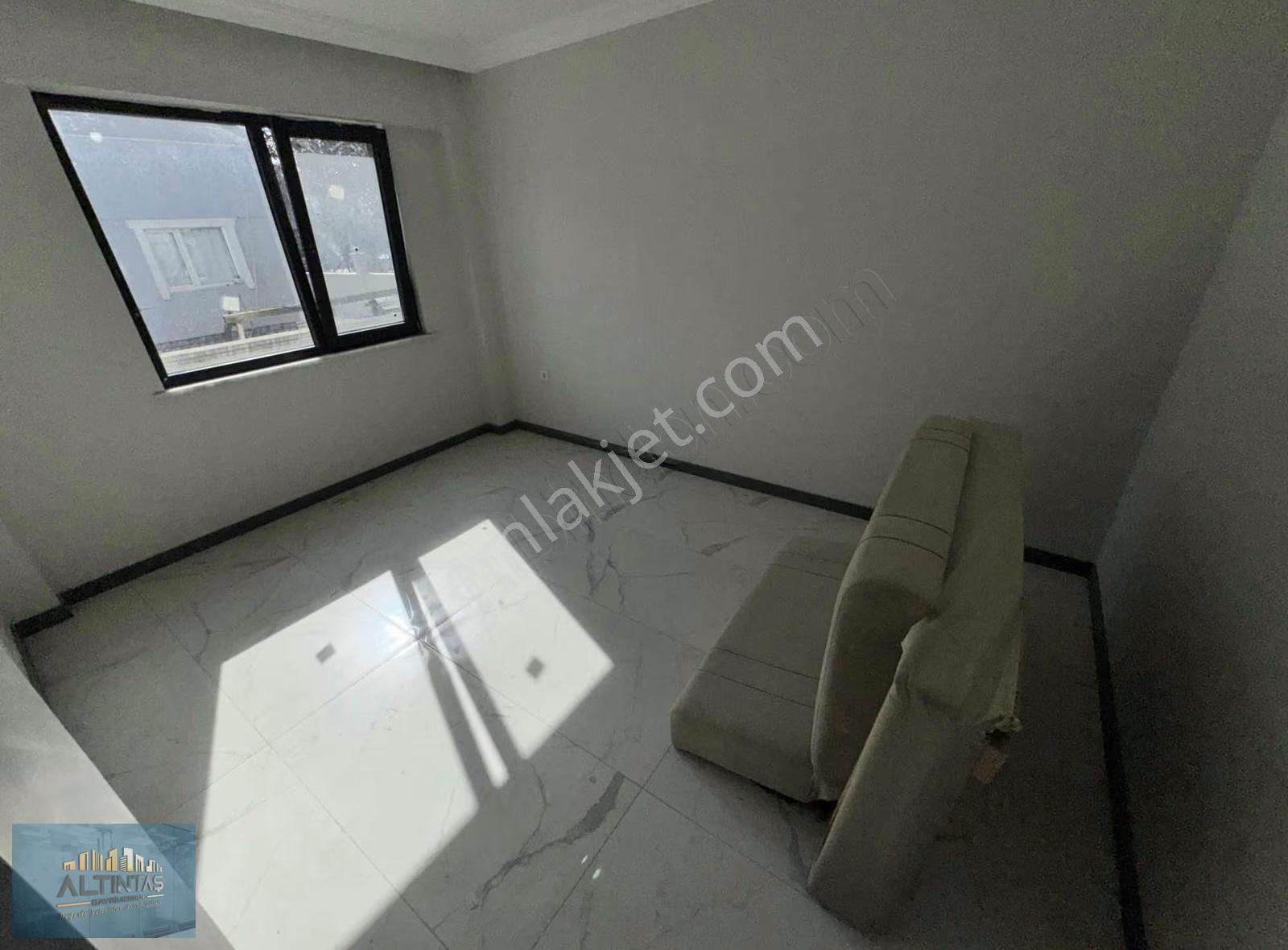 Daha Büyüğü Yok Çift Balkonlu Lüks 150 M2 3+1 - Görsel 9