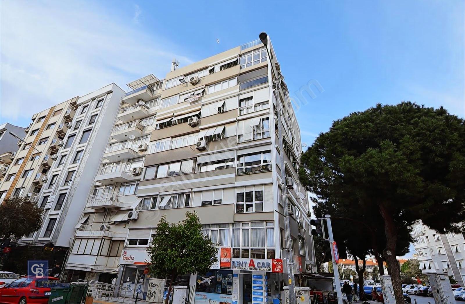 Konak Güzelyalı İnönü Caddesi Üzerinde Arakat 3+1 Daire - Görsel 15