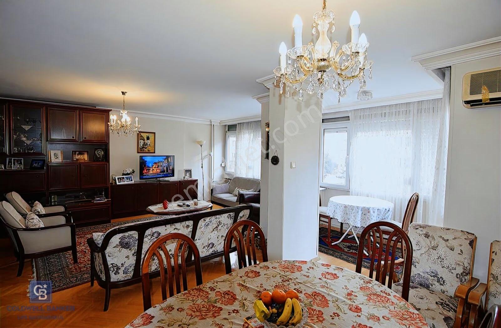 Konak Güzelyalı İnönü Caddesi Üzerinde Arakat 3+1 Daire - Görsel 5