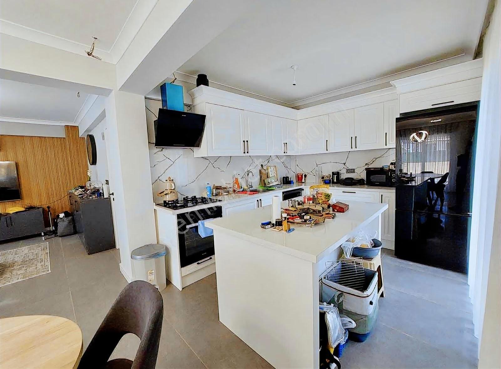 Seydikemer Gerişburnu'nda Havuzlu, Prestijli 4+1 Villa - Görsel 19