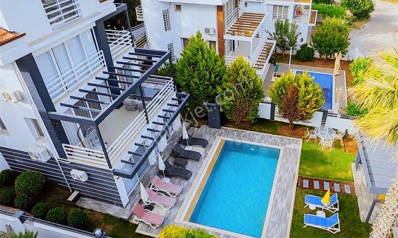 Ölüdeniz Manzaralı / Tamamen Yenilenmiş 6+1 Lüks Villa - Görsel 8