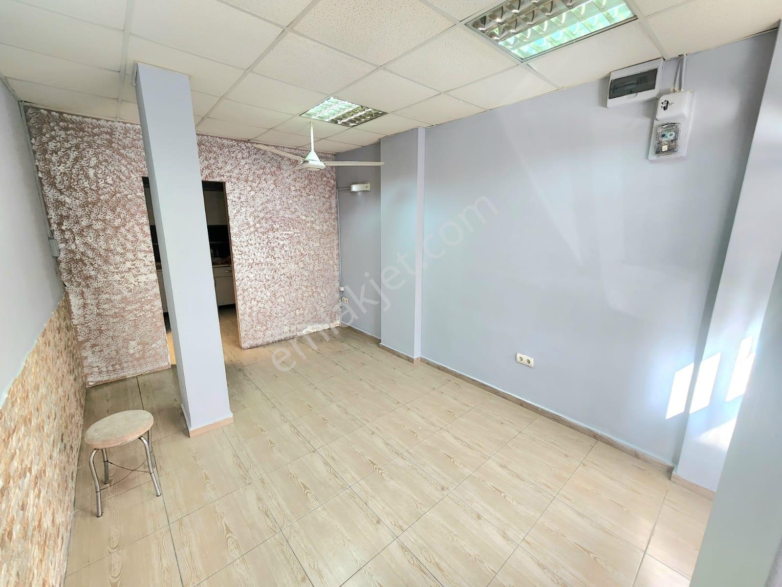 K.yaka Lisesi Yakını Mutfak Banyo Wc'li 35 M2 - Görsel 5