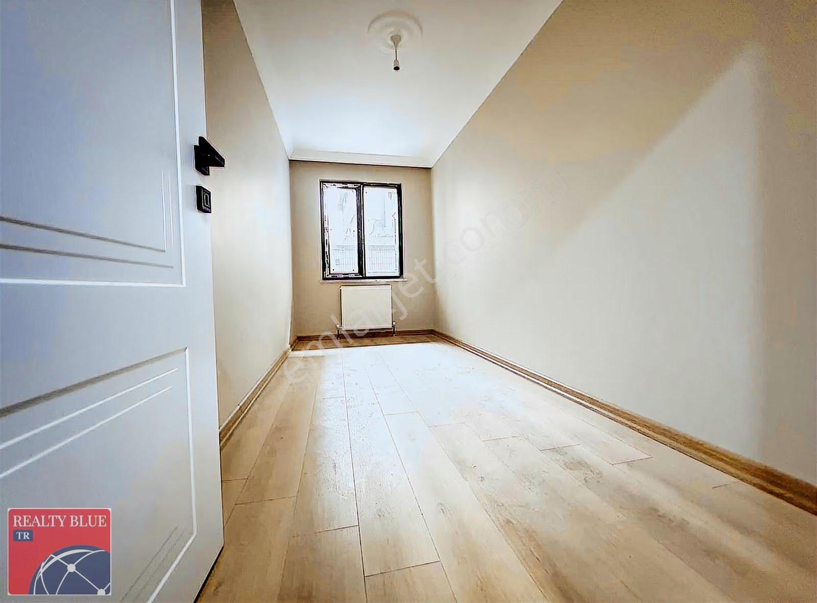 Satılık Daire (2+1) Site'de Cadde Üstü - Görsel 10
