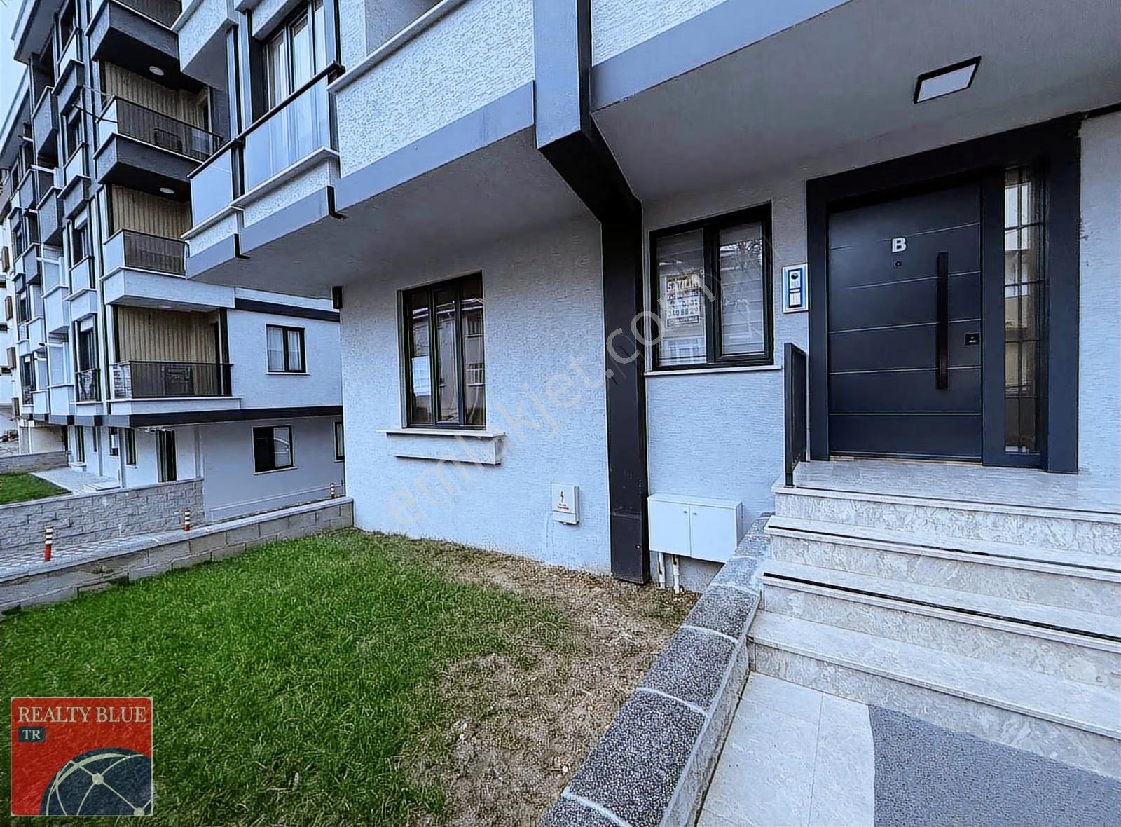 Satılık Daire (2+1) Site'de Cadde Üstü - Görsel 21