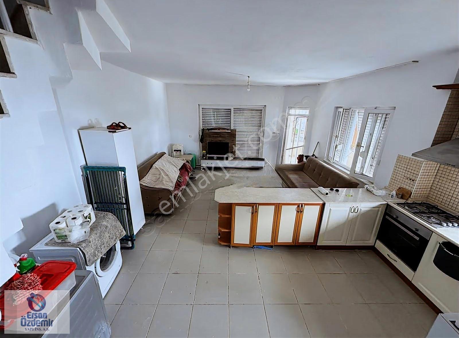 Ersan Özdemir İnşaattan Güre'de Site İçi Çift Banyolu 3+1 Villa - Görsel 2