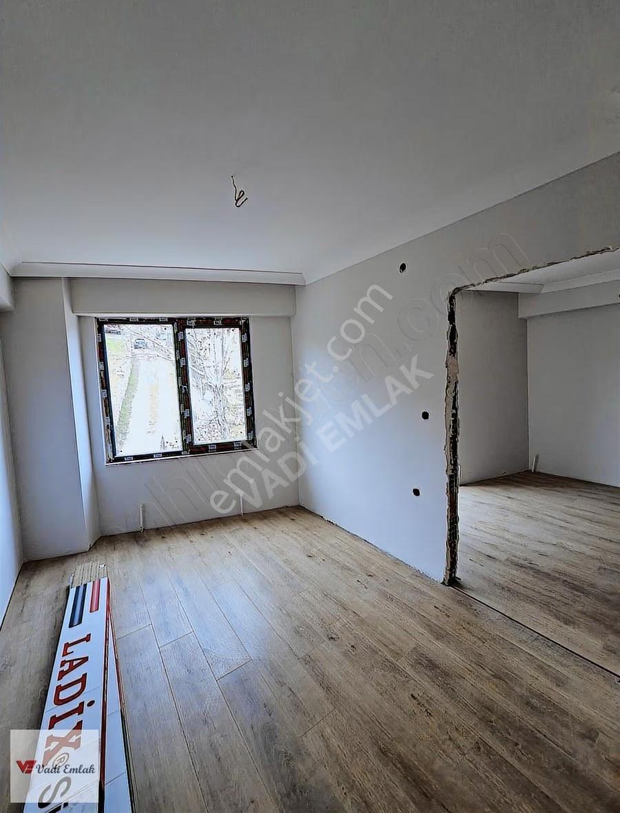 Küçükbey Bağı Mahallesinde Satılık 1+1 Daire/ Vadi Emlak - Görsel 2