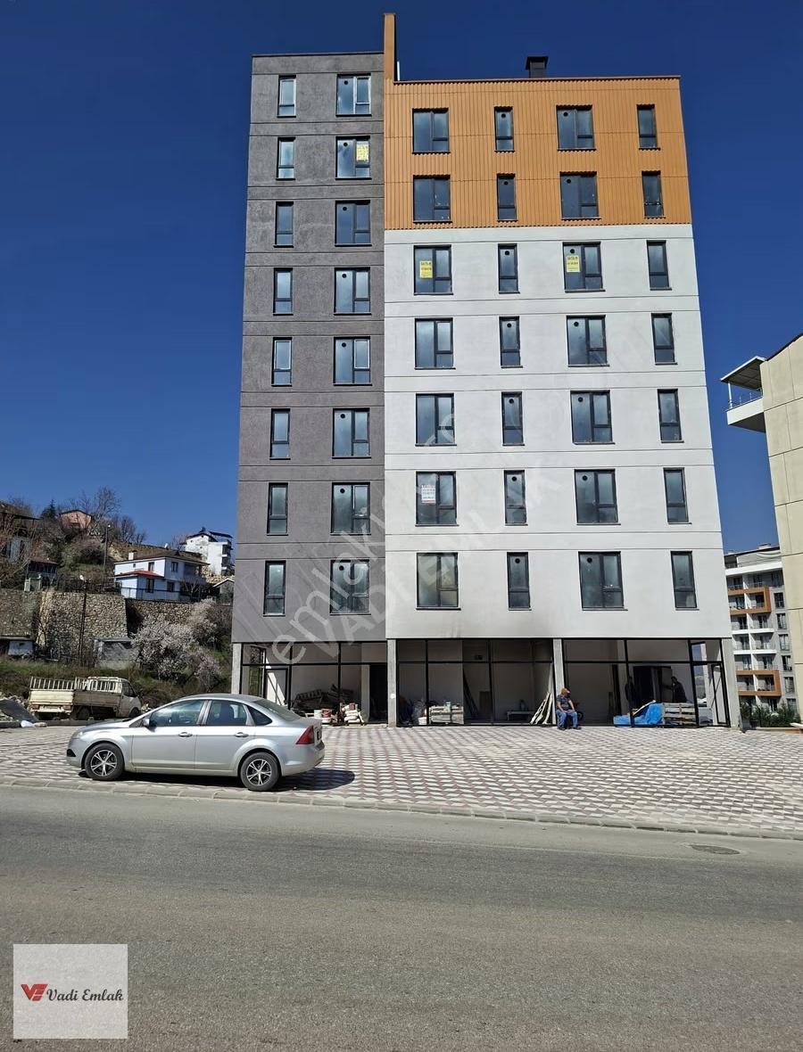 Yeniyurt Mahallesinde 2+0 Dubleks Daire/ Vadi Emlak