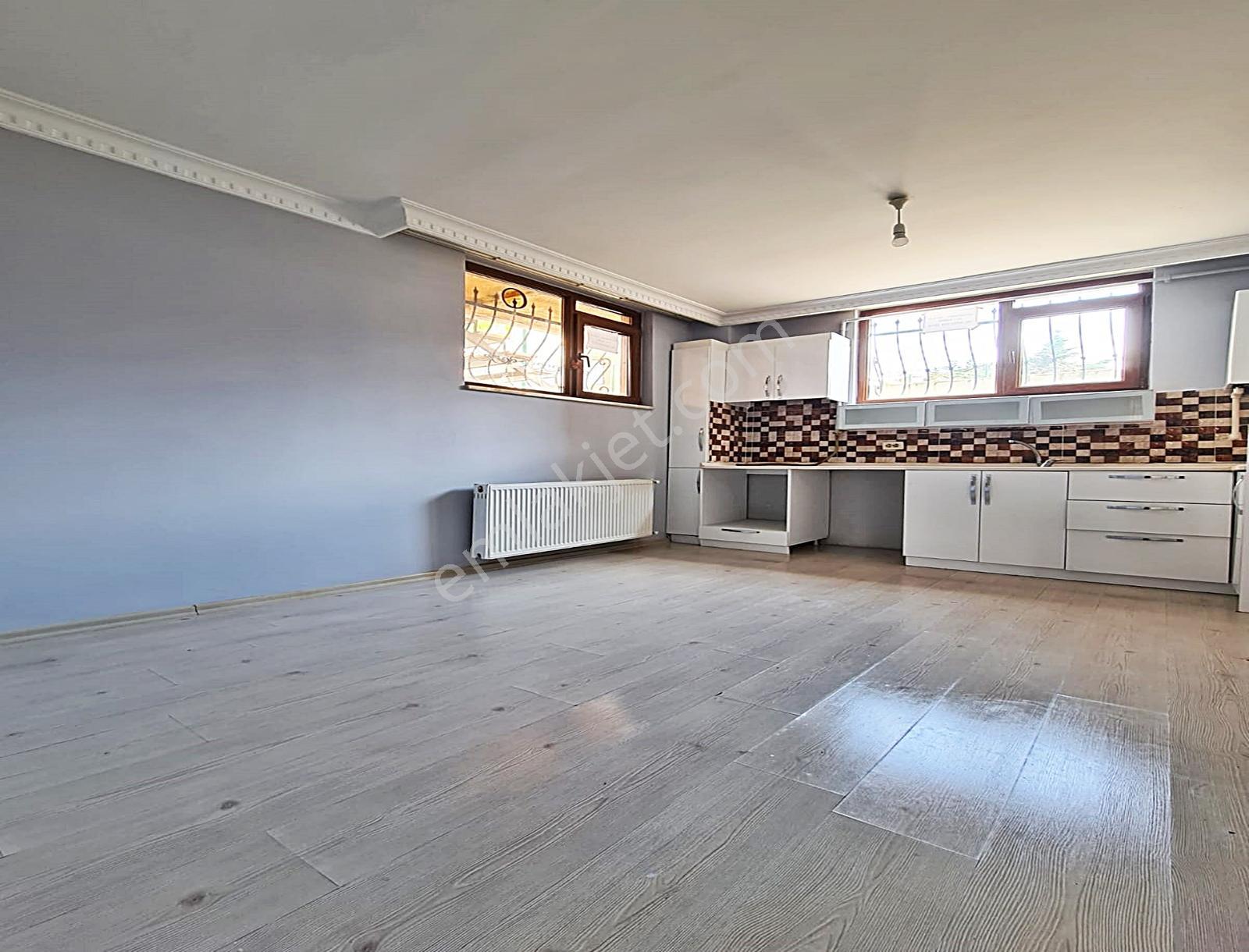Bahçe Kullanımlı Yatırımlık Ve Oturumluk 2+1 Satılık Daire - Görsel 18