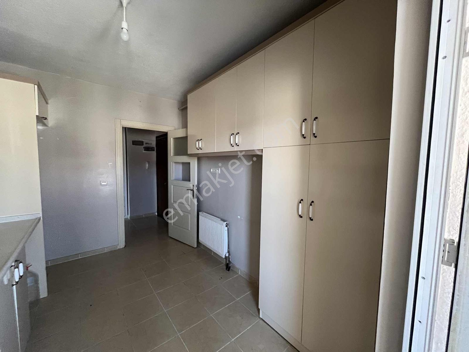 Remax Dem'den Ula Toki'de İçi Yapılı Güney Cephe 3+1 Daire - Görsel 15