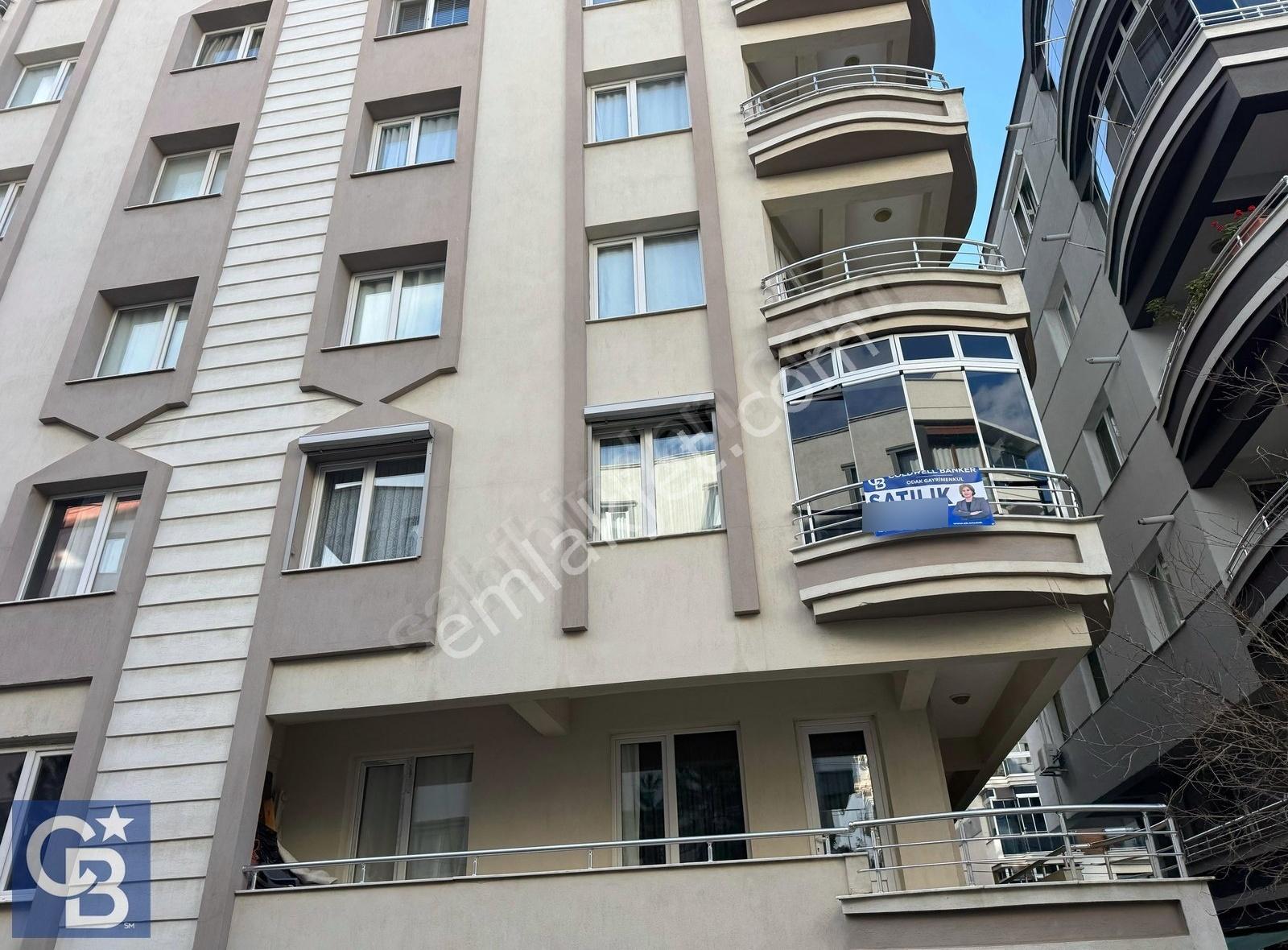 Aliağa Merkezde Satılık Geniş 3+1 Daire - Görsel 27
